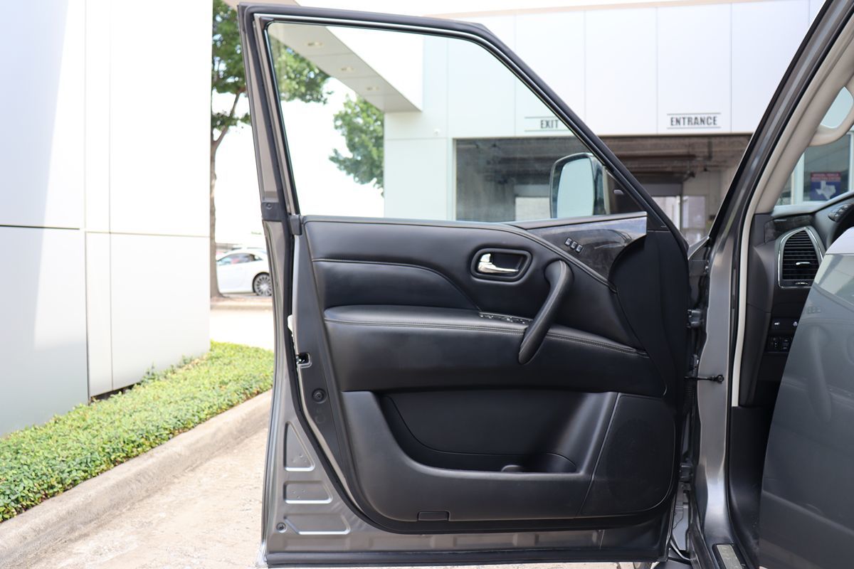 2021 Infiniti QX80 Luxe photo 46