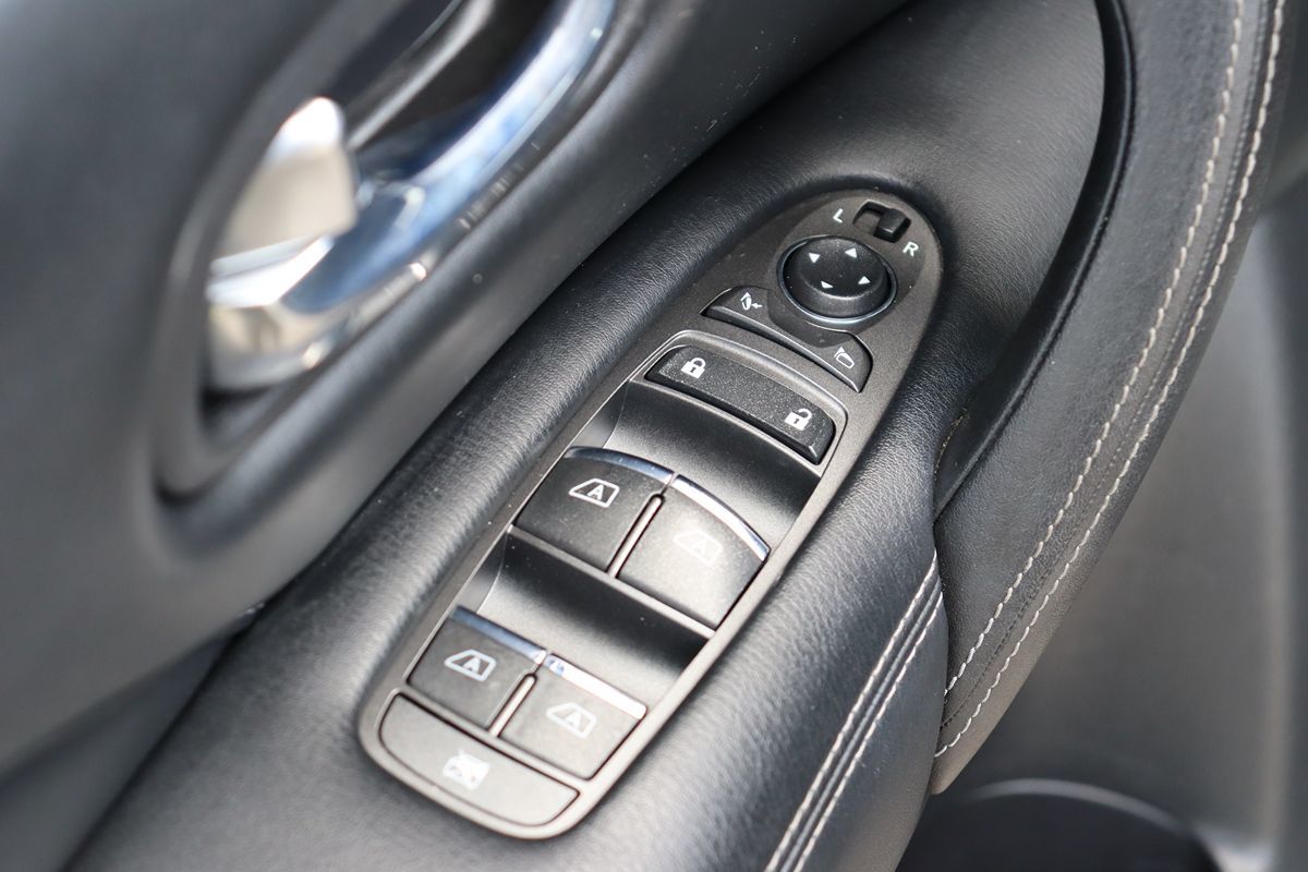 2021 Infiniti QX80 Luxe photo 45