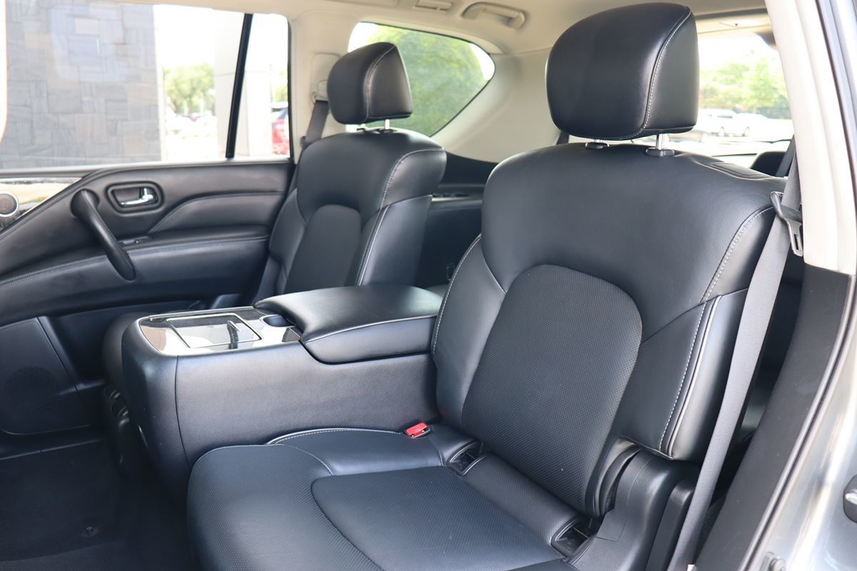 2021 Infiniti QX80 Luxe photo 39