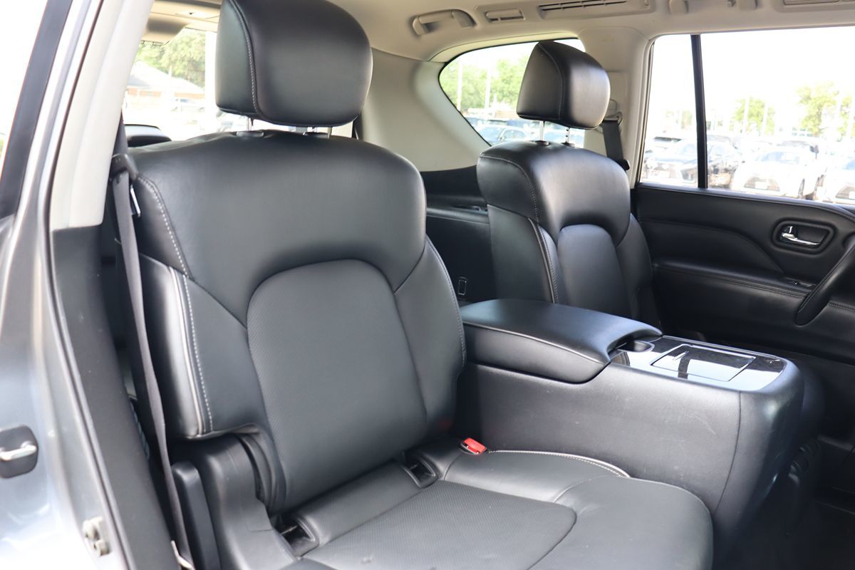 2021 Infiniti QX80 Luxe photo 38