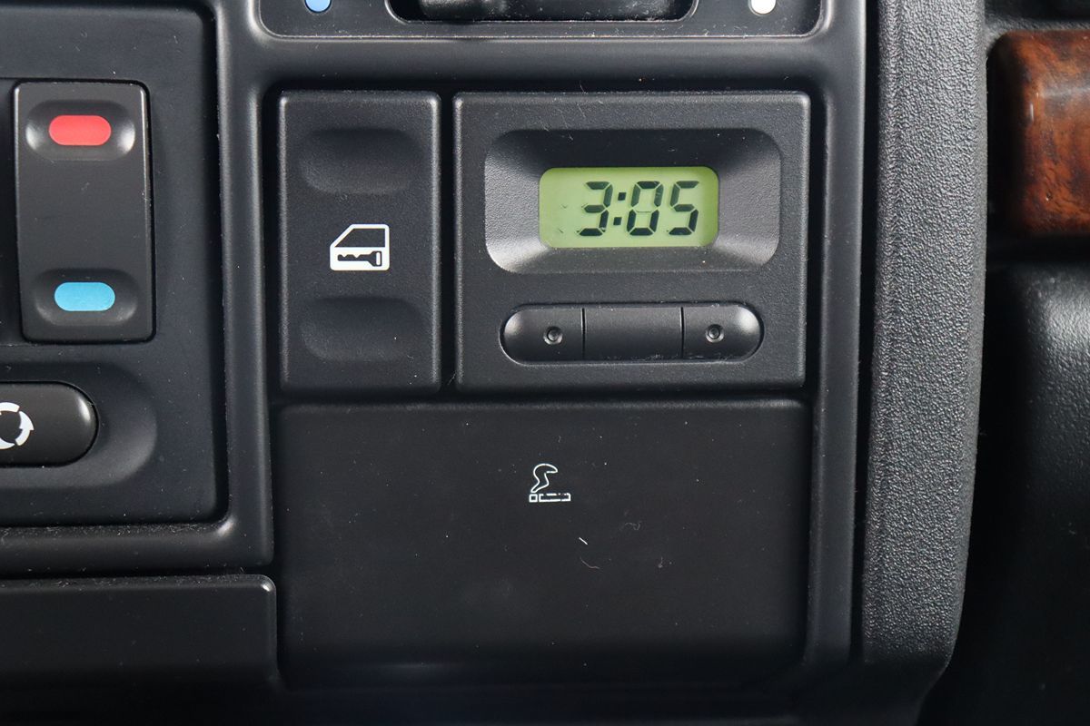 2004 Land Rover Discovery SE photo 23