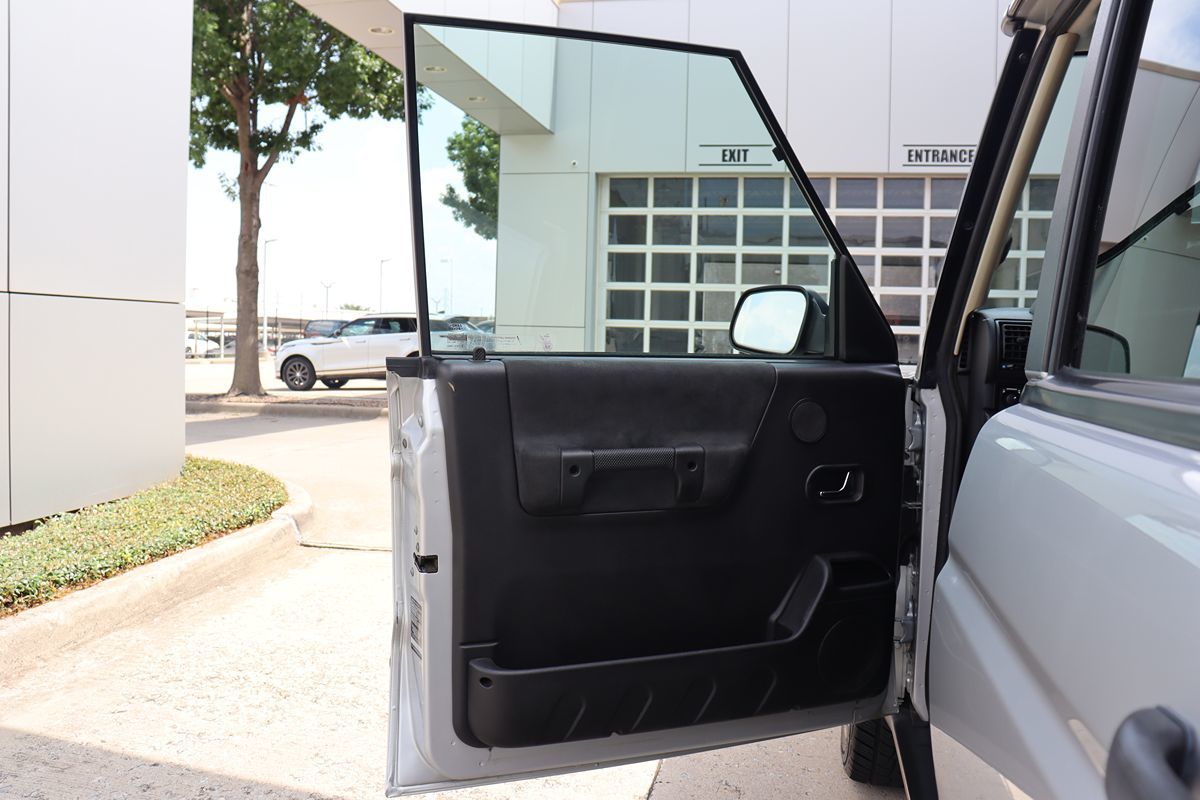 2004 Land Rover Discovery SE photo 37