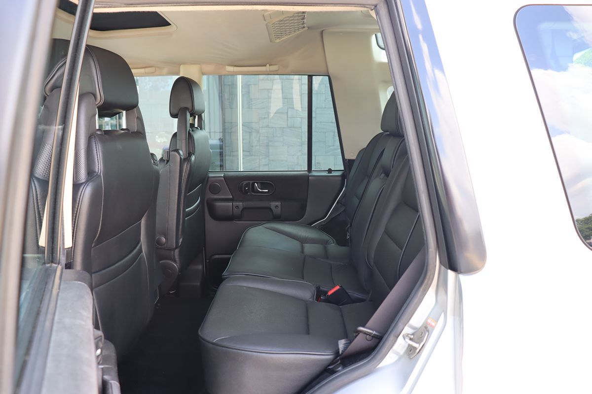 2004 Land Rover Discovery SE photo 34