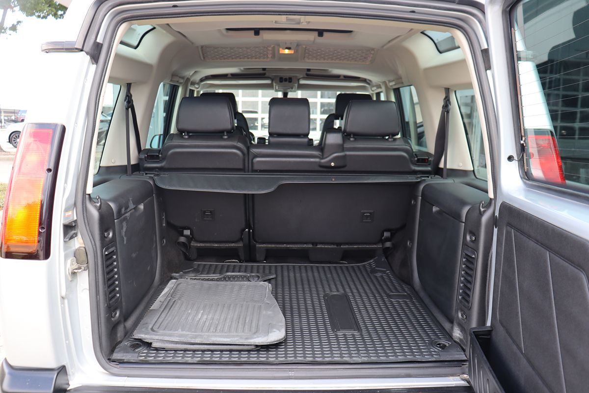 2004 Land Rover Discovery SE photo 40
