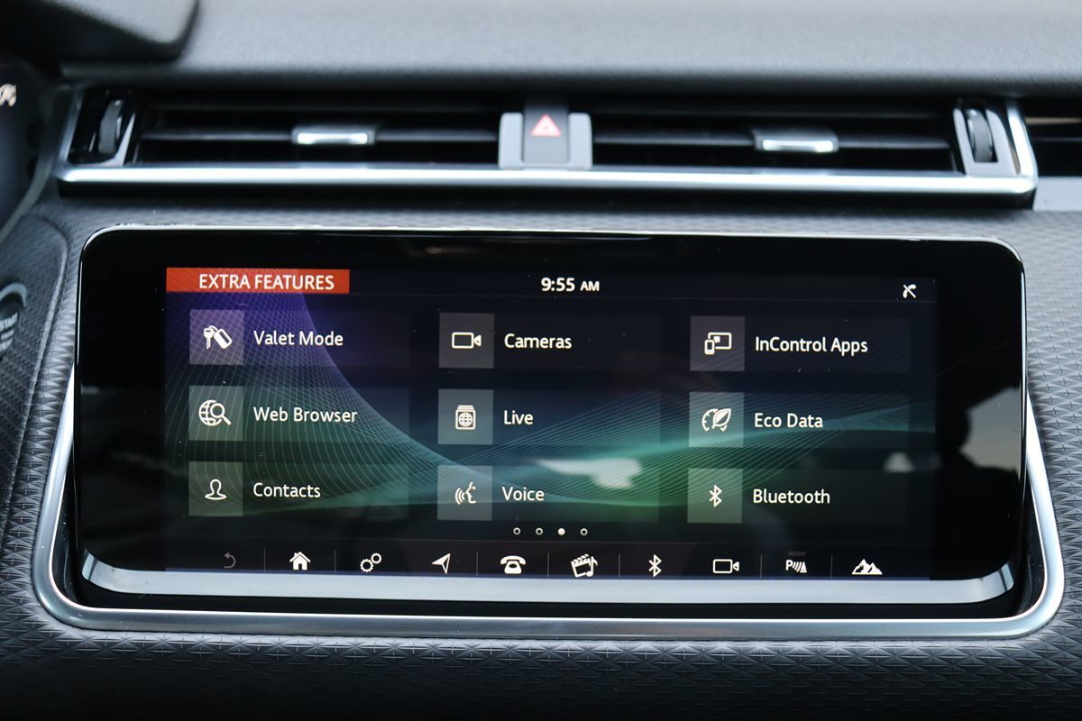 2018 Land Rover Range Rover Velar R-Dynamic SE photo 22