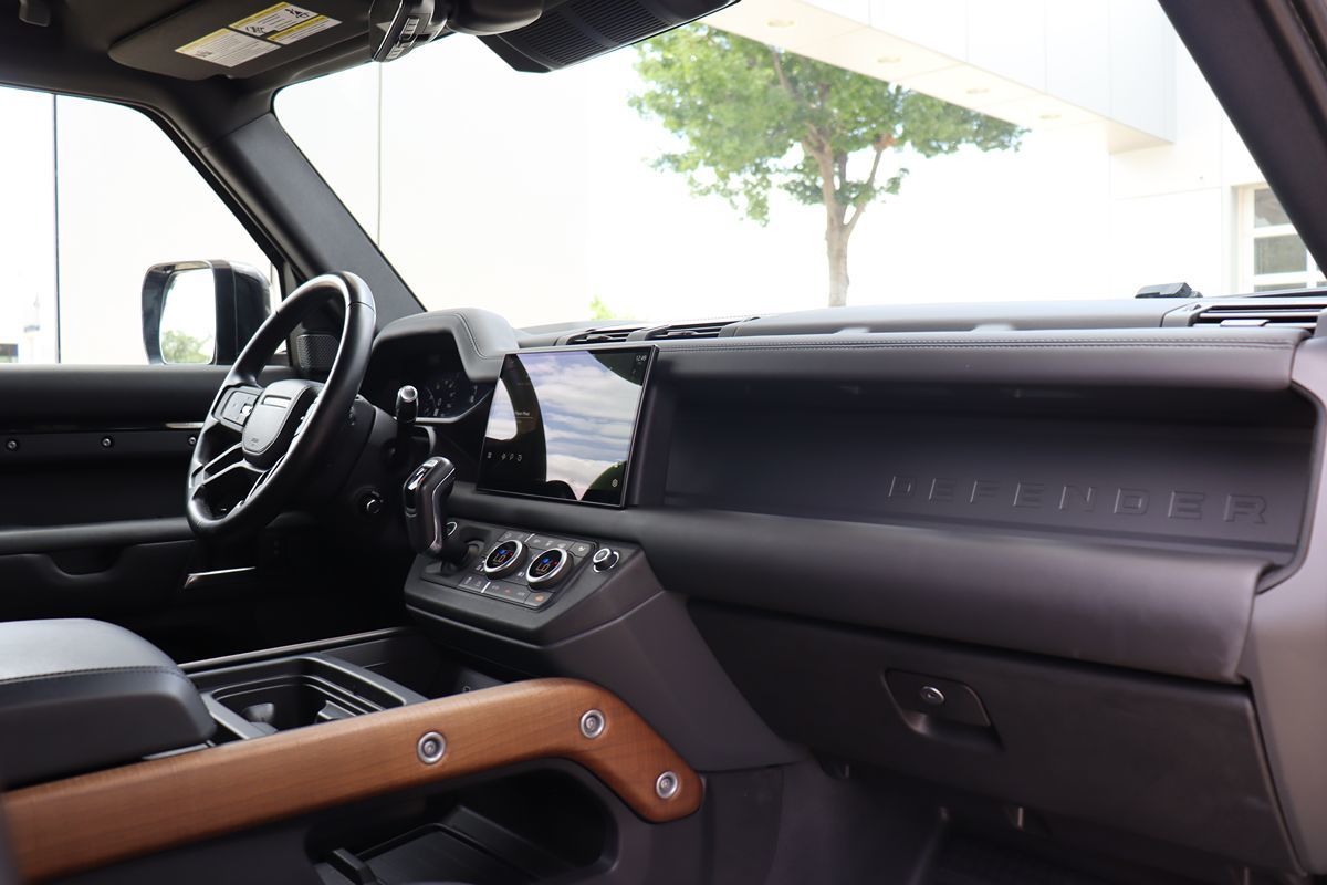 2022 Land Rover Defender 110 X photo 20
