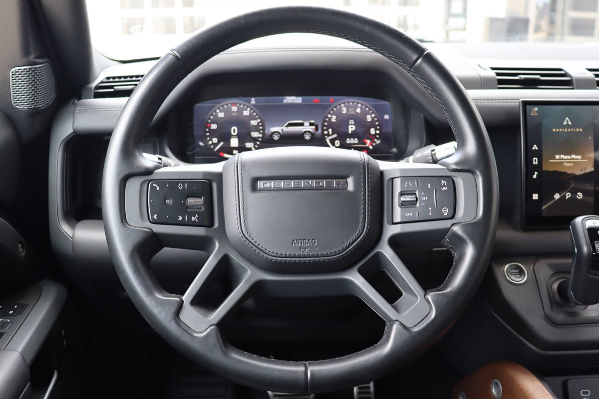 2022 Land Rover Defender 110 X photo 21