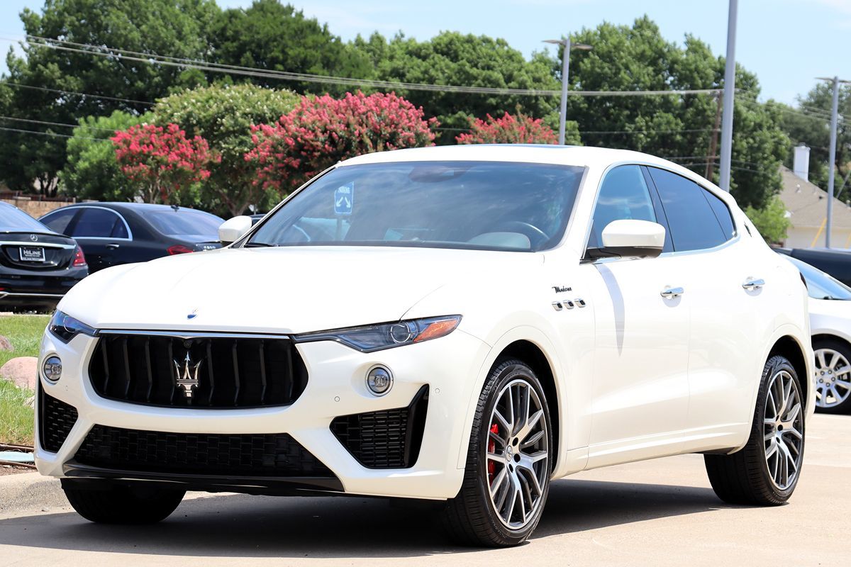 2022 Maserati Levante Modena photo 3