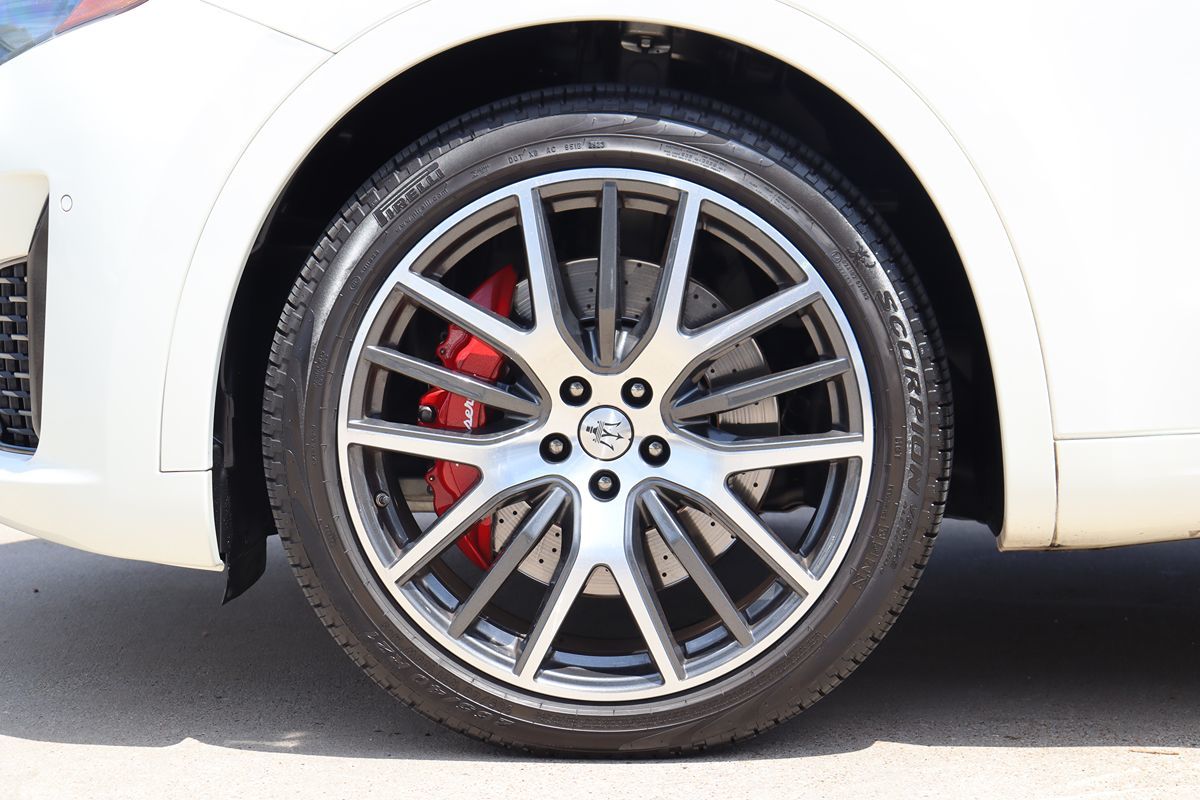 2022 Maserati Levante Modena photo 55
