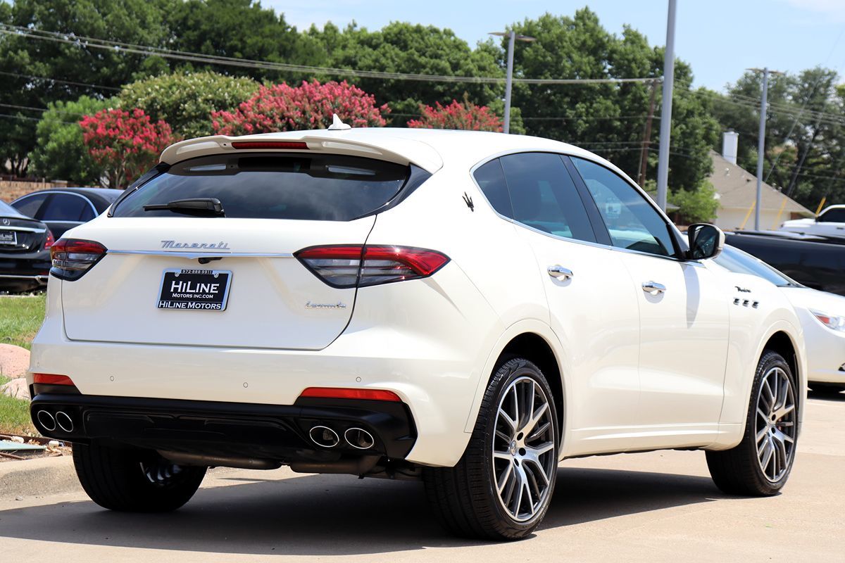 2022 Maserati Levante Modena photo 10