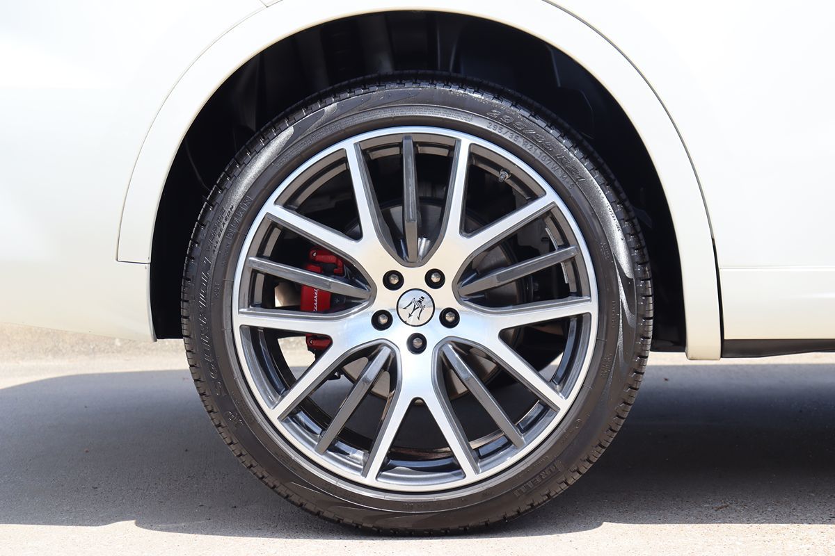 2022 Maserati Levante Modena photo 52