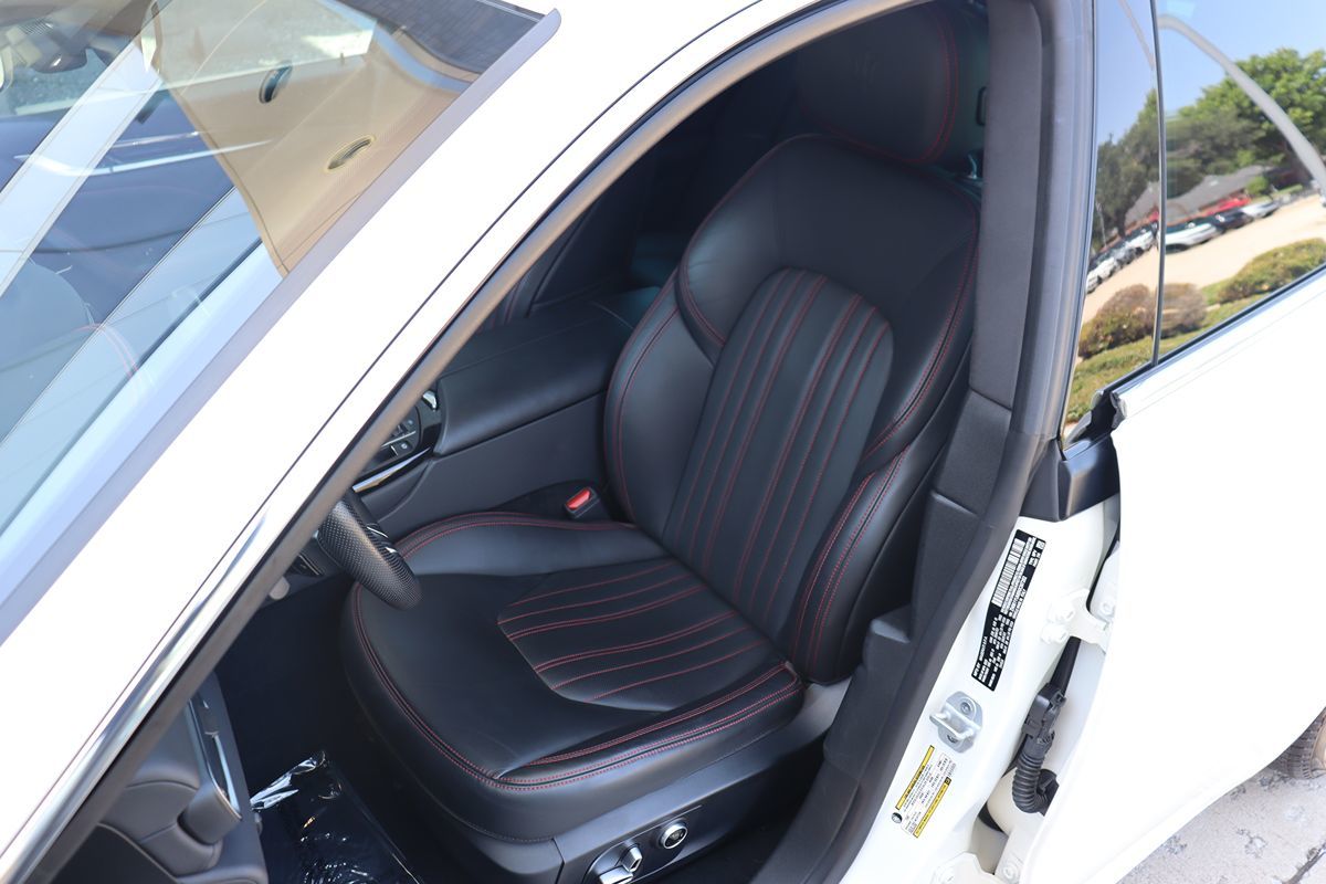 2022 Maserati Levante Modena photo 34