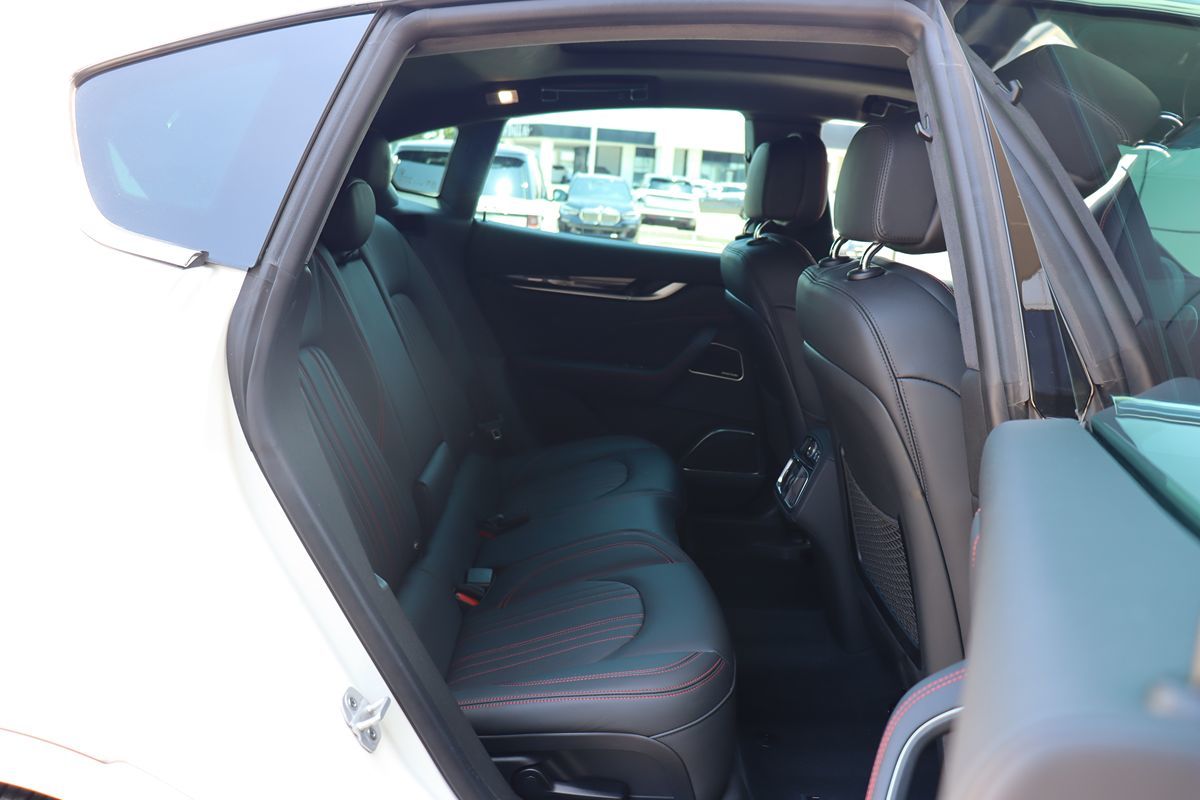 2022 Maserati Levante Modena photo 39