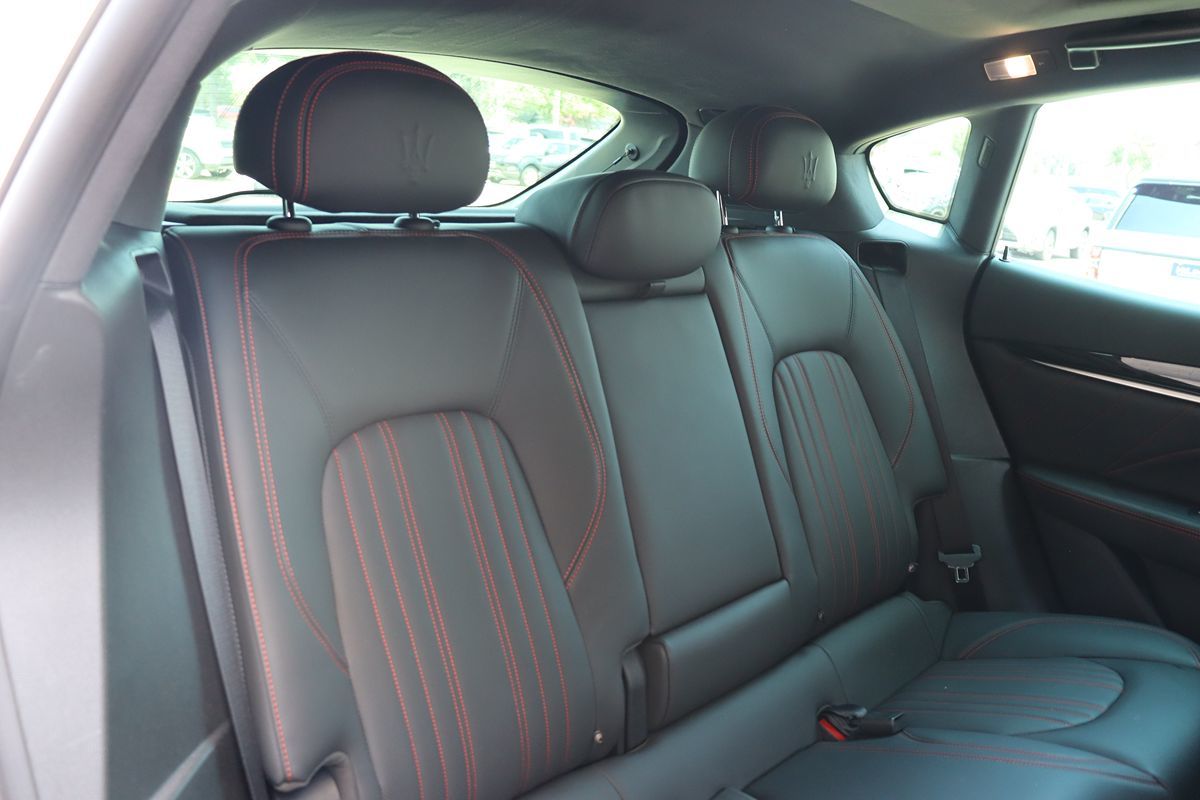2022 Maserati Levante Modena photo 41