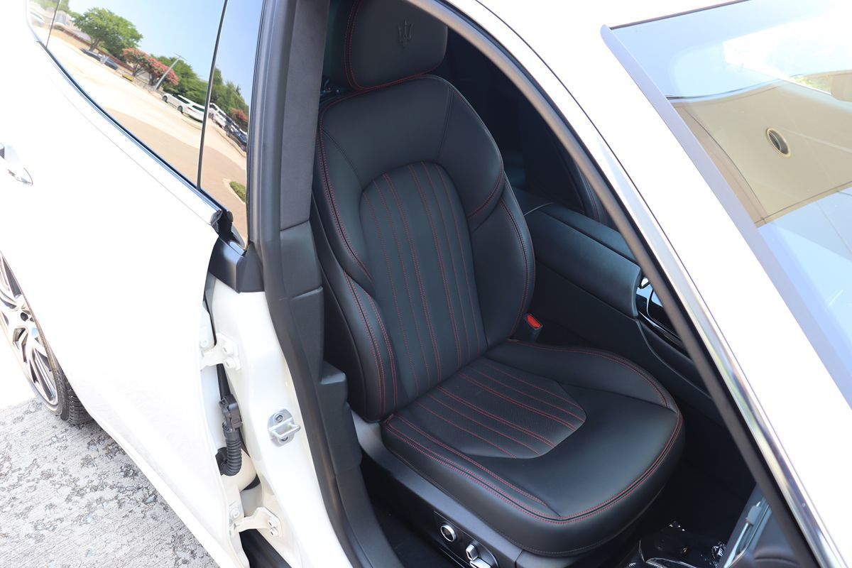 2022 Maserati Levante Modena photo 33