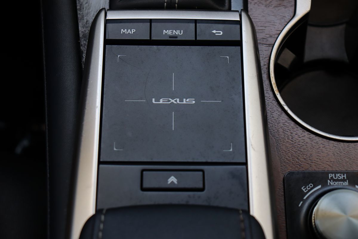 2022 Lexus RX 350L photo 29