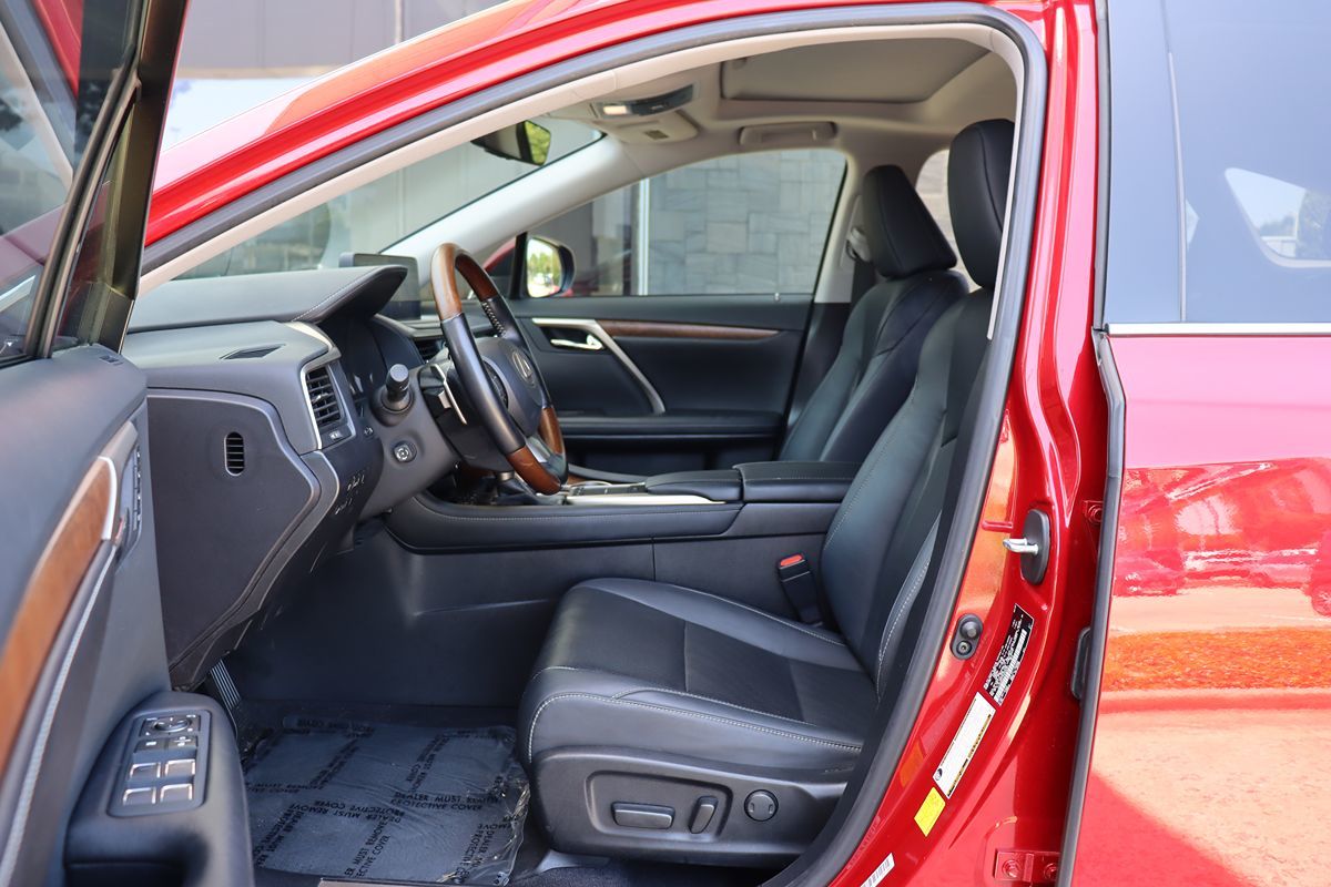 2022 Lexus RX 350L photo 32