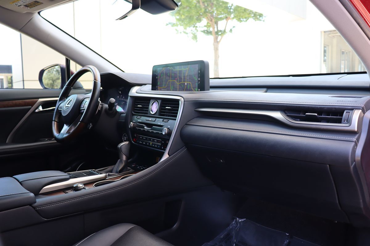 2022 Lexus RX 350L photo 16