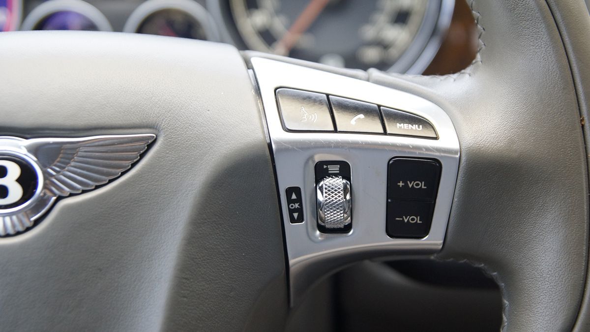 2013 Bentley Continental GT V8 photo 16