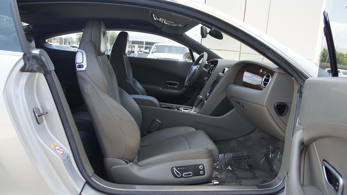 2013 Bentley Continental GT V8 photo 23