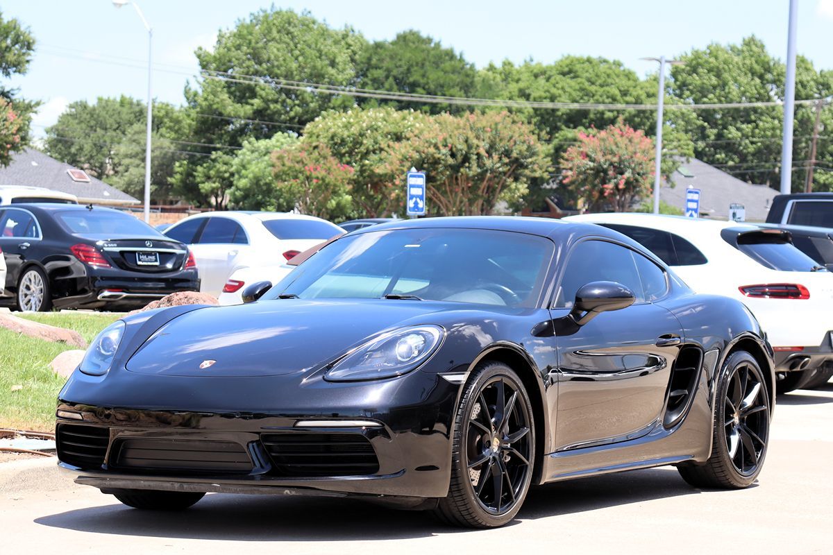 2018 Porsche Cayman photo 4