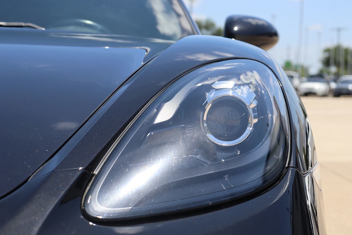 2018 Porsche Cayman photo 6