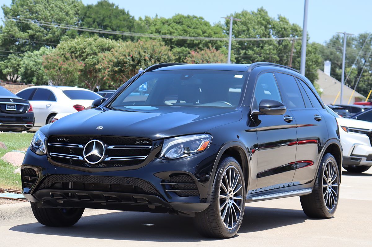 2019 Mercedes Benz GLC 300 AMG photo 4