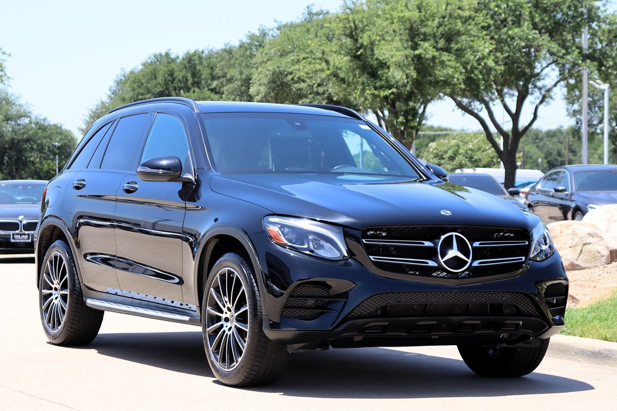 2019 Mercedes Benz GLC 300 AMG photo 2