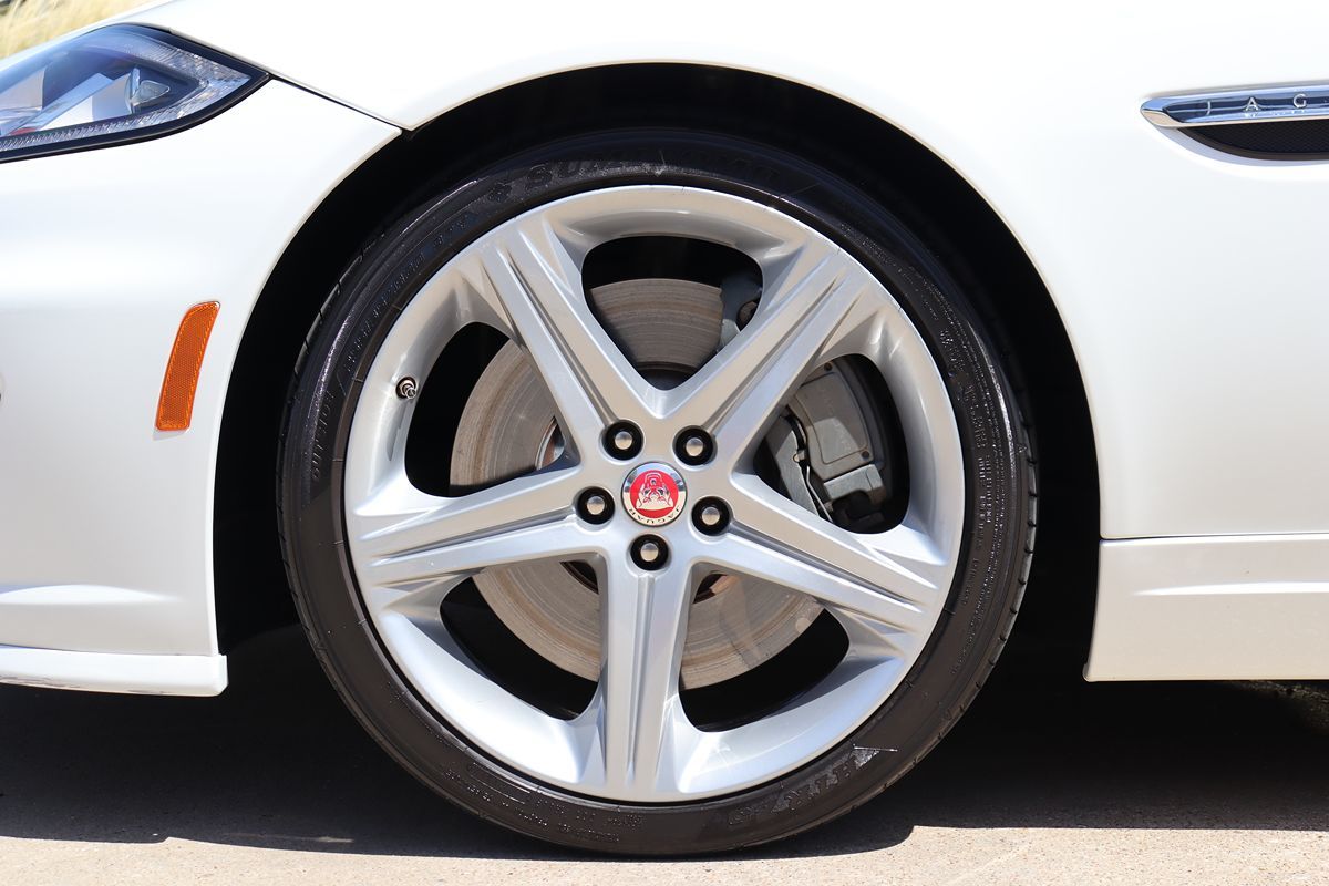 2014 Jaguar XK XKR photo 41