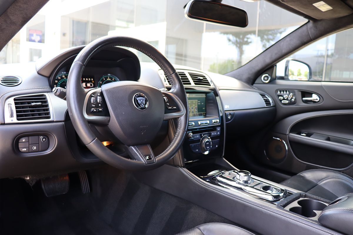 2014 Jaguar XK XKR photo 15