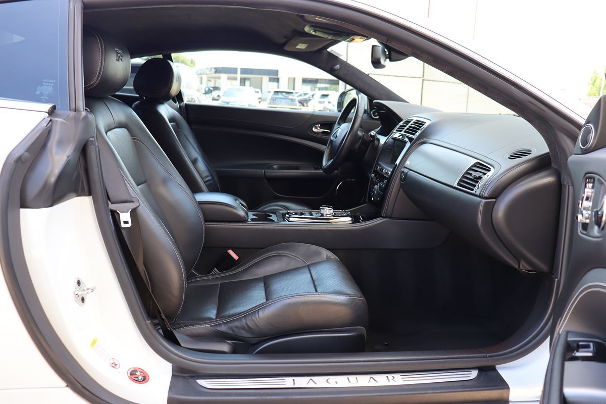 2014 Jaguar XK R - Photo 25