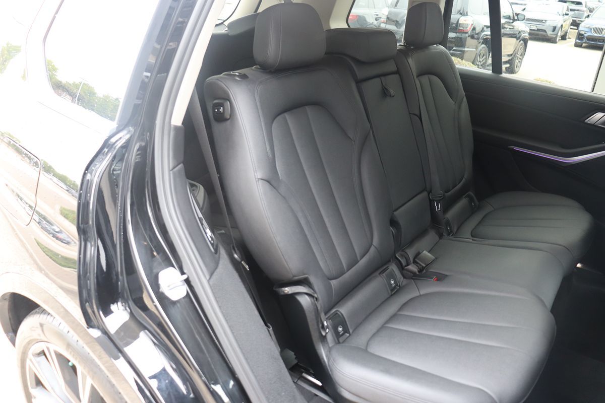 2020 Bmw X7 xDrive40i photo 37
