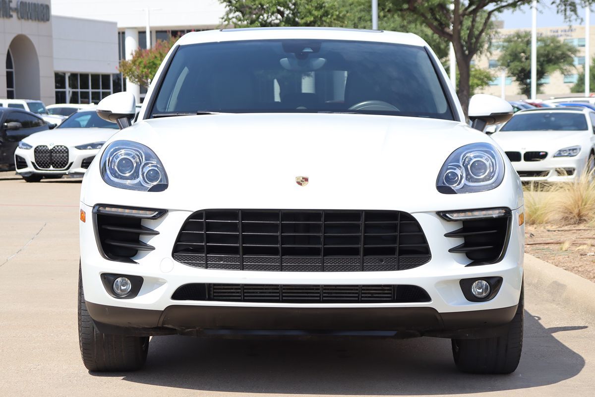 2018 Porsche Macan photo 3