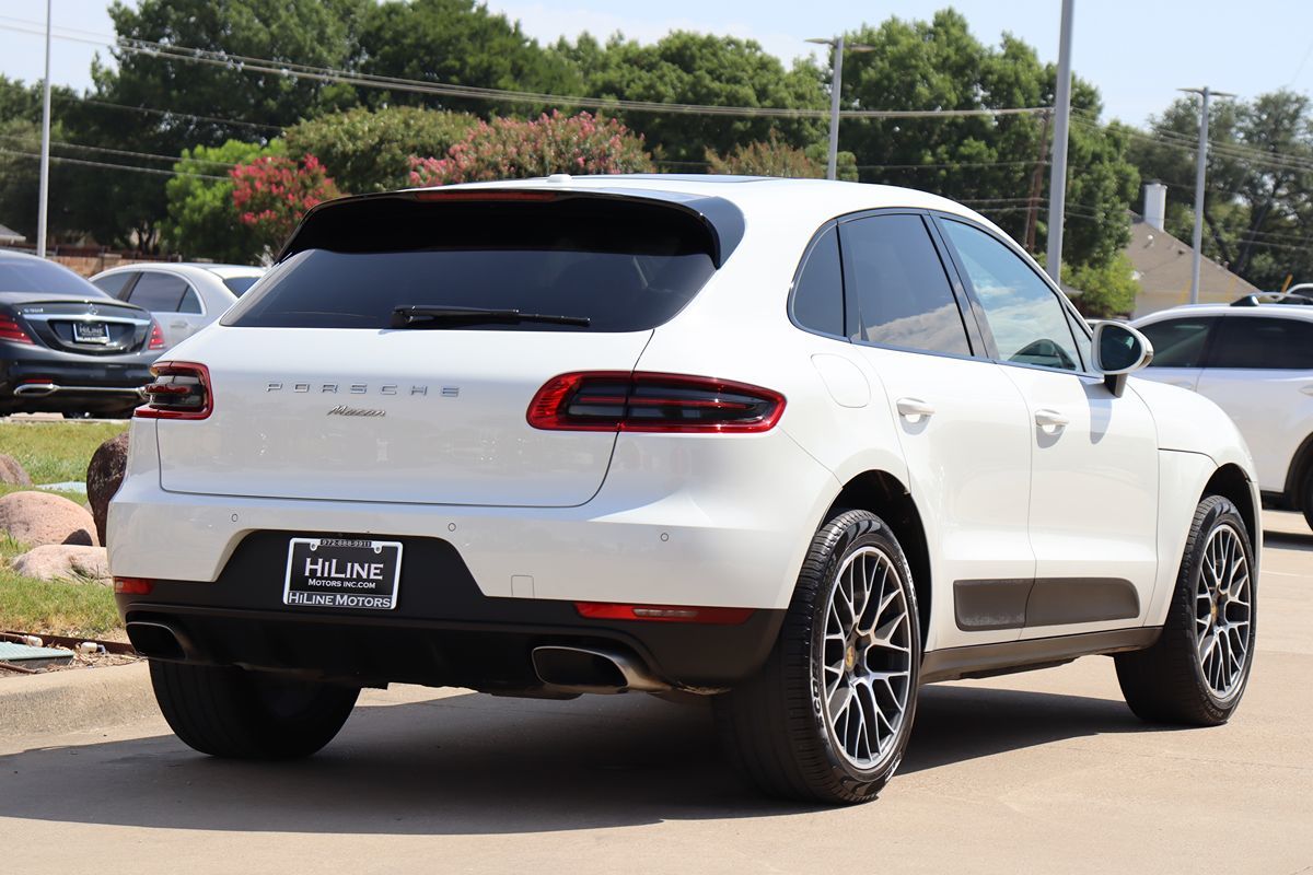 2018 Porsche Macan photo 10