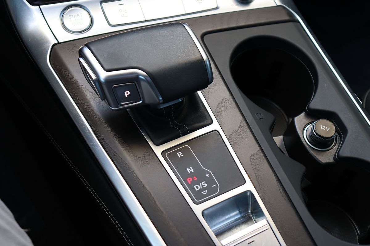 2020 Audi A6 Premium Plus TFSI Quattro photo 28