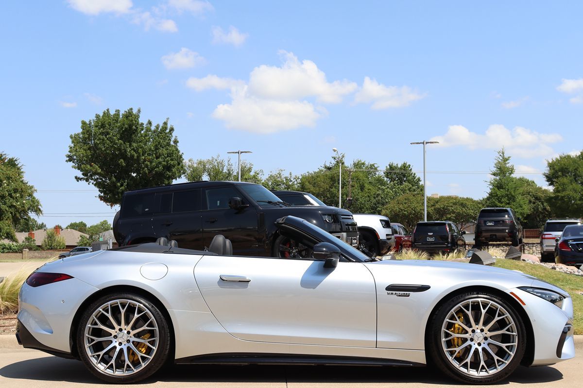 2022 Mercedes Benz SL AMG 63 photo 47