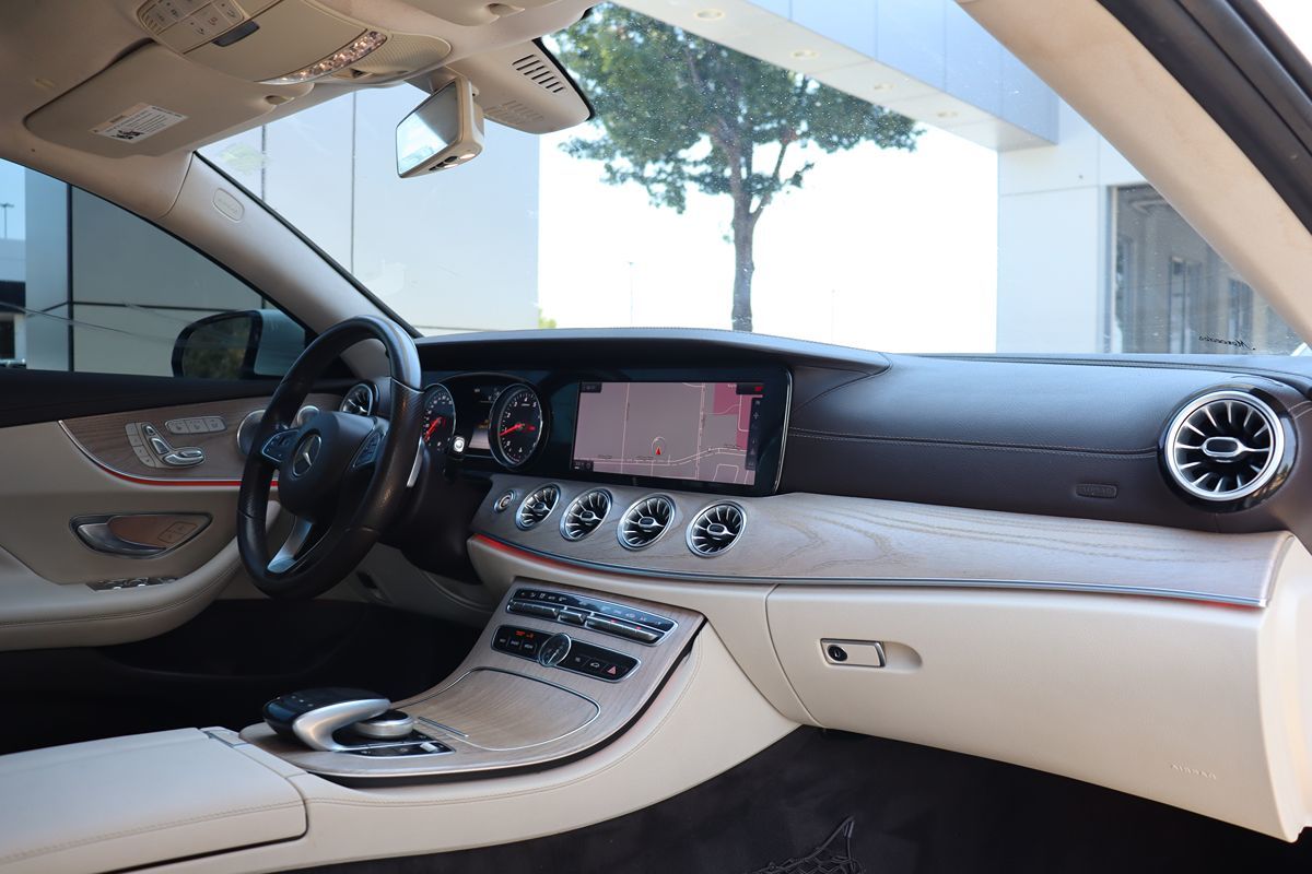 2018 Mercedes Benz E 400 Coupe photo 14