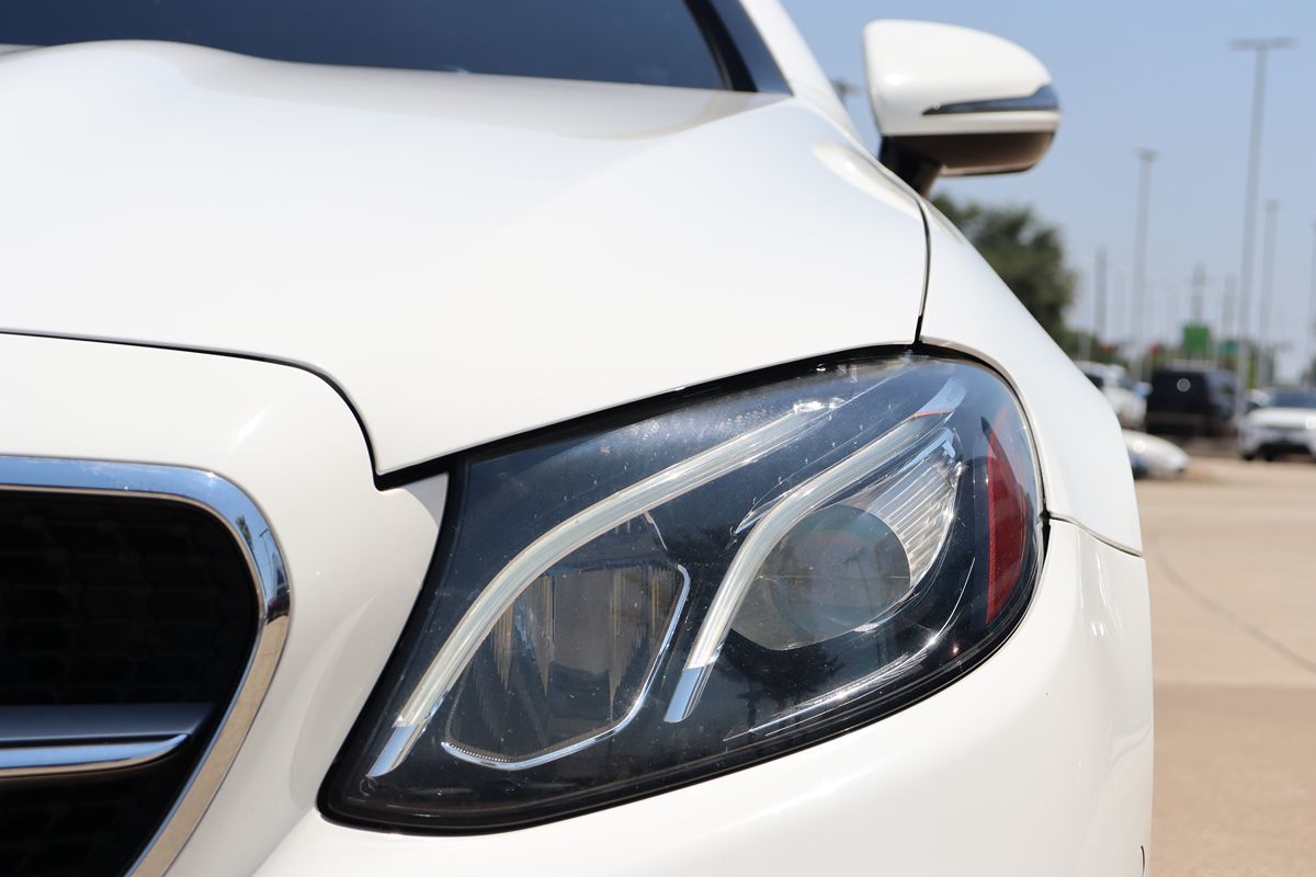 2018 Mercedes Benz E 400 Coupe photo 6