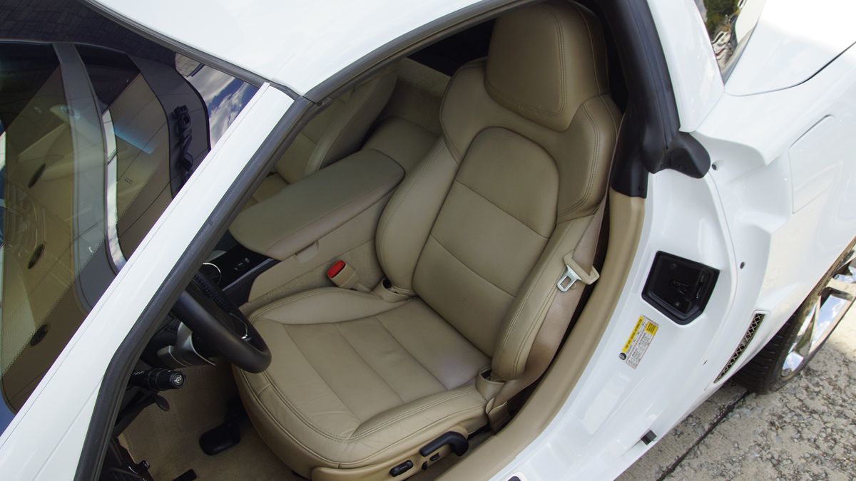 2012 Chevrolet Corvette Grand Sport 3LT photo 23