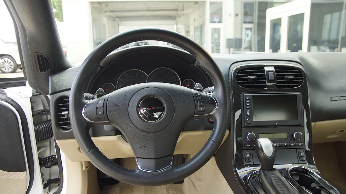 2012 Chevrolet Corvette Grand Sport 3LT photo 13