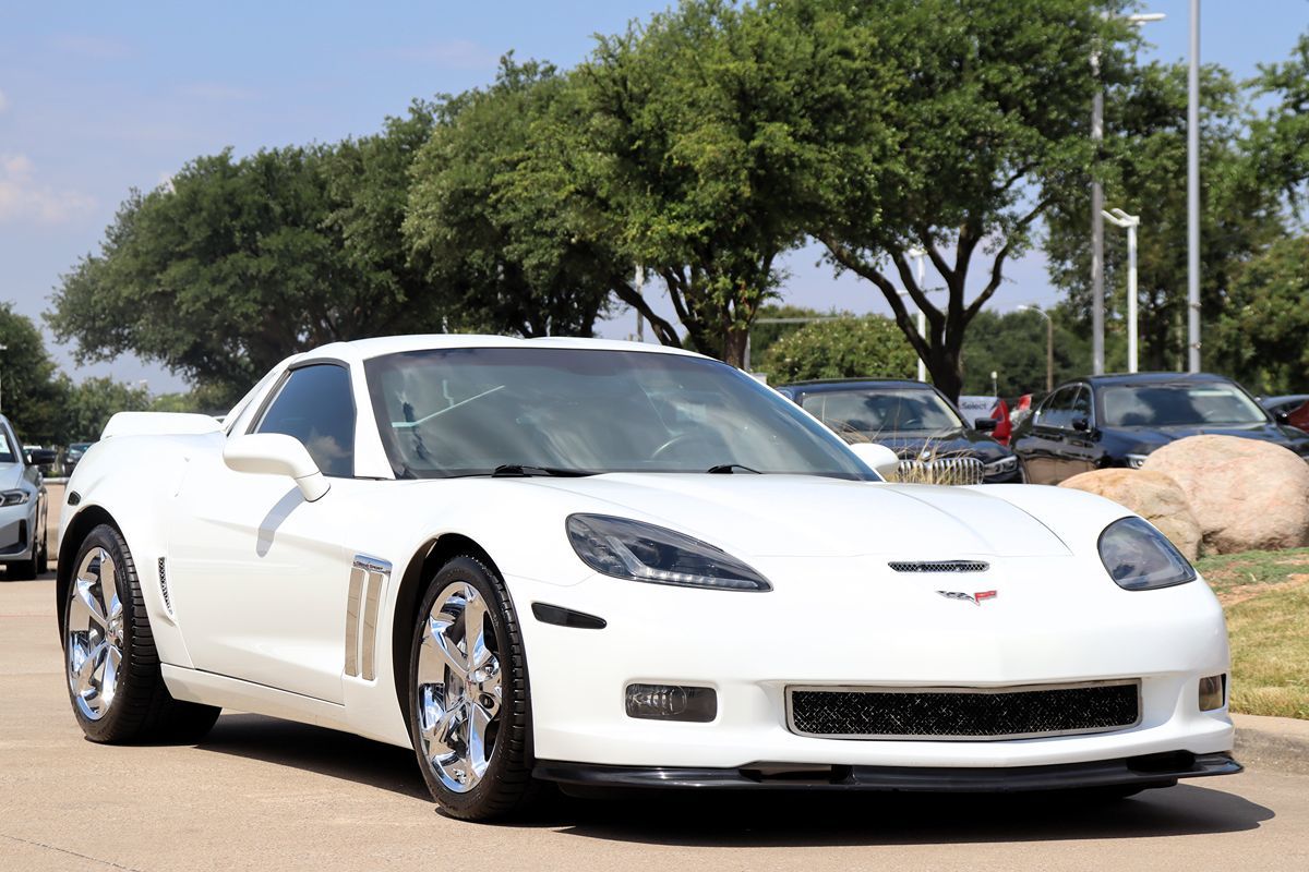 2012 Chevrolet Corvette Grand Sport 3LT photo 2