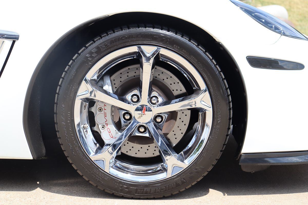 2012 Chevrolet Corvette Grand Sport 3LT photo 31