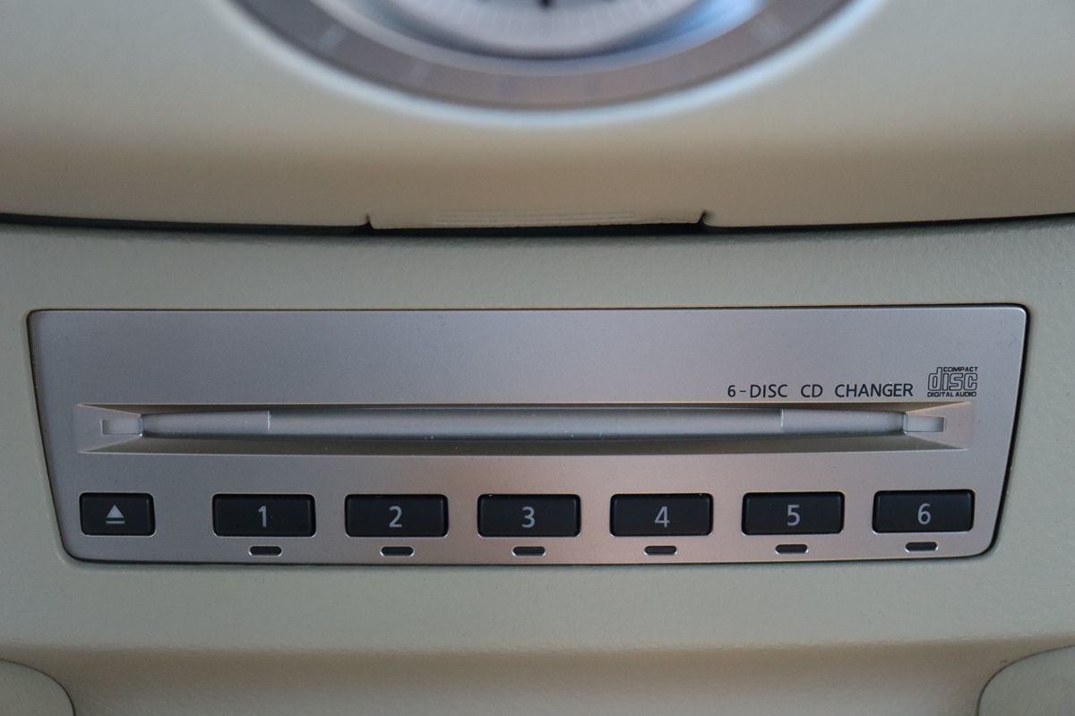 2003 Infiniti Q45 photo 20