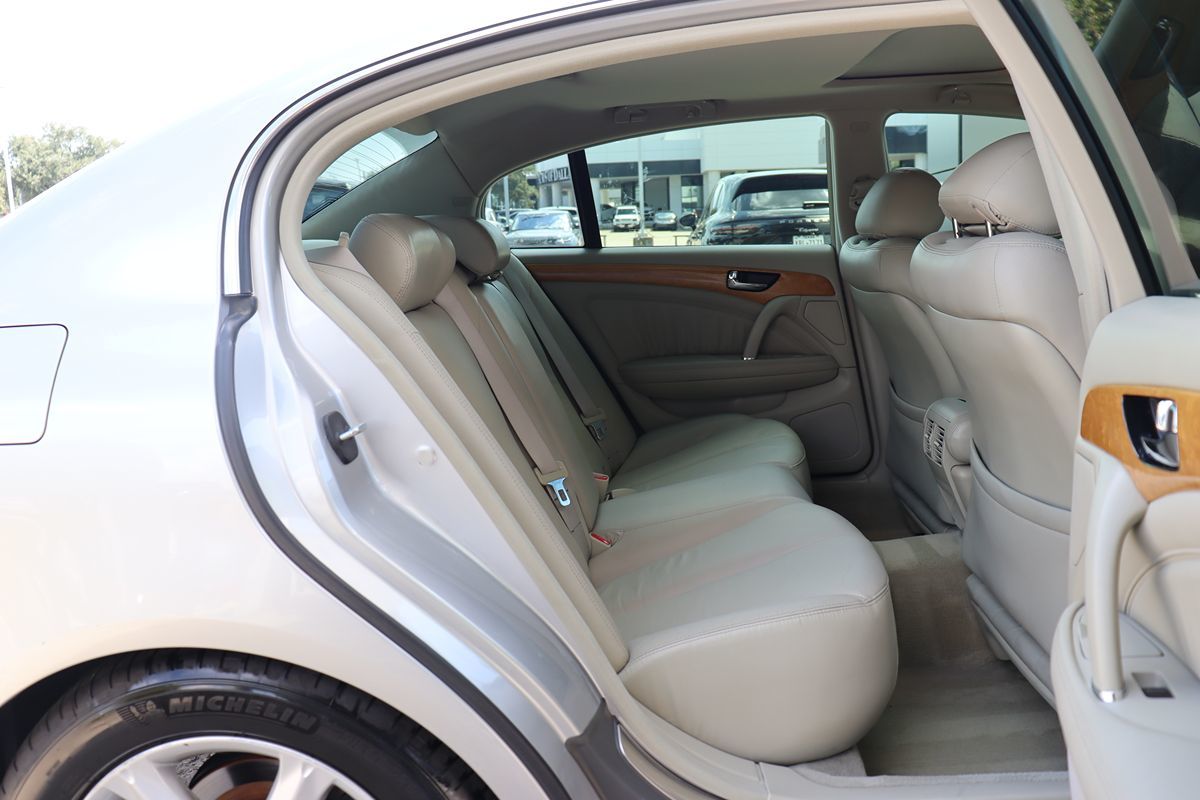 2003 Infiniti Q45 photo 28