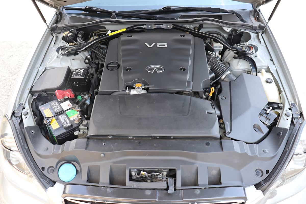2003 Infiniti Q45 photo 38