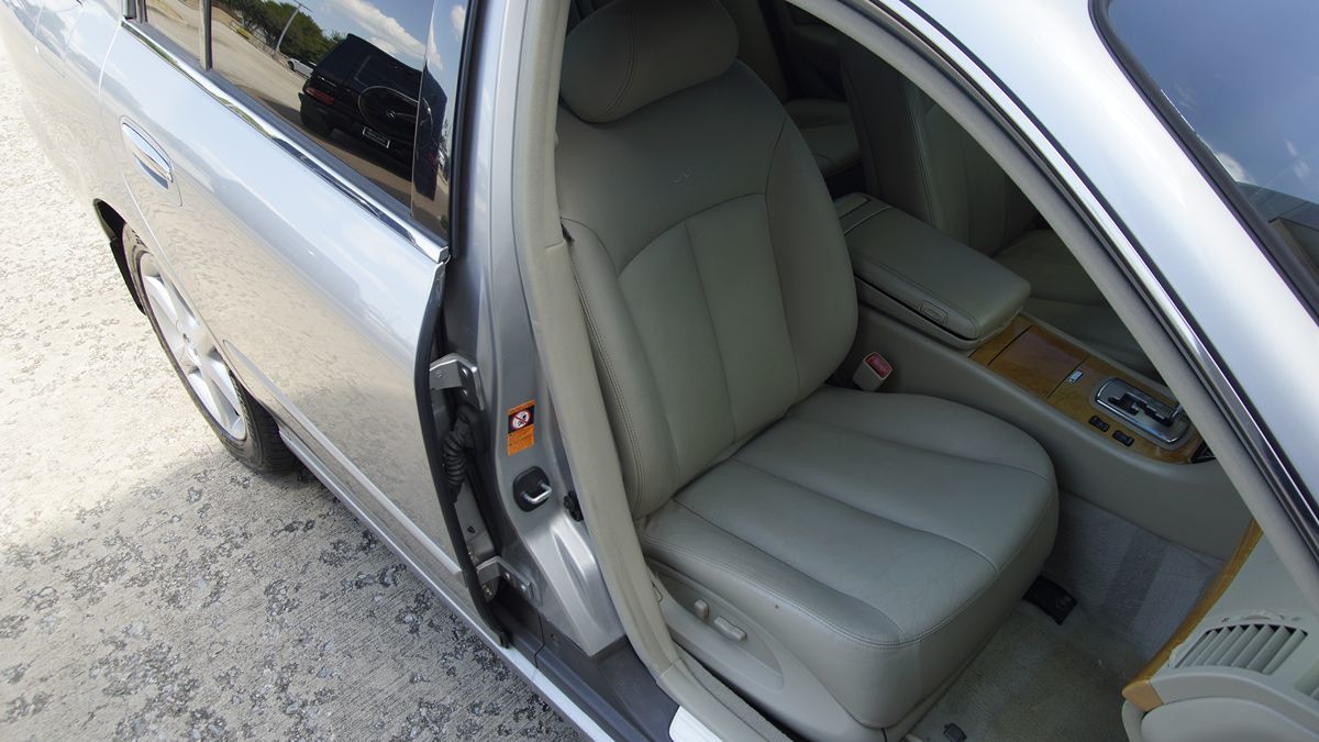 2003 Infiniti Q45 photo 23