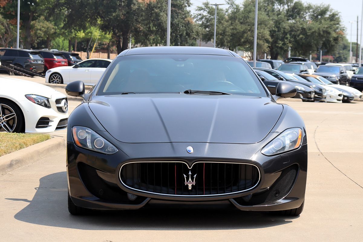 2014 Maserati Granturismo Sport photo 3