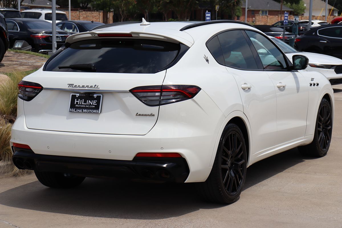 2022 Maserati Levante GT photo 10