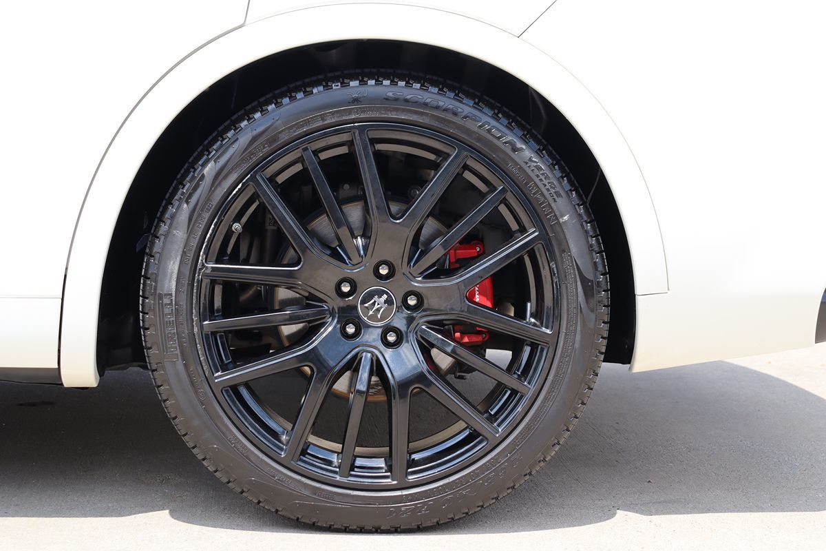 2022 Maserati Levante GT photo 44