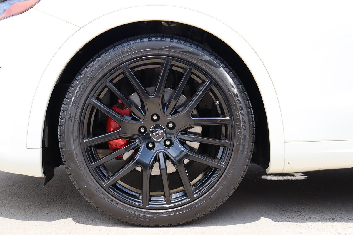 2022 Maserati Levante GT photo 46